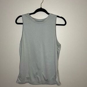 Fabletics Light Gray Muscle Tee